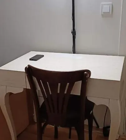 Private In #108 Hotell
